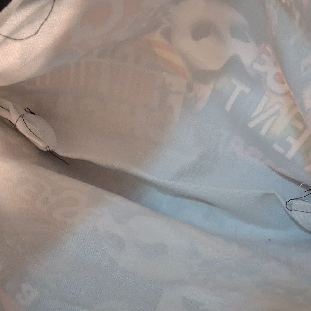 Graphic Collage Tote Bag - Picture 2 of 4